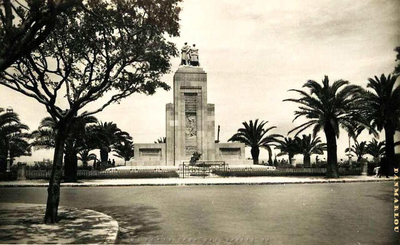 FM aa- 083- Monument aux morts.jpg